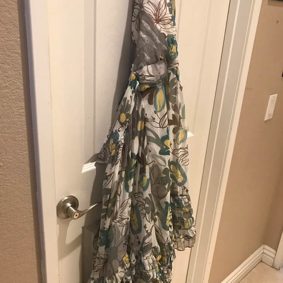 Dress - Picture 6 of 6